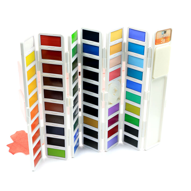 High quality with good looking collapsible portable solid watercolor paint set in gift box