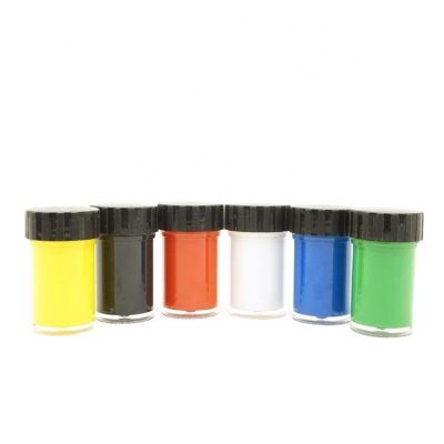 Tempera paint