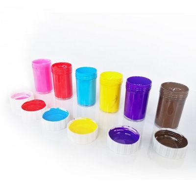 Tempera paint